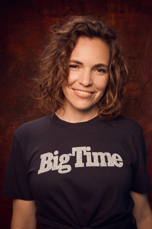 Beth Stelling